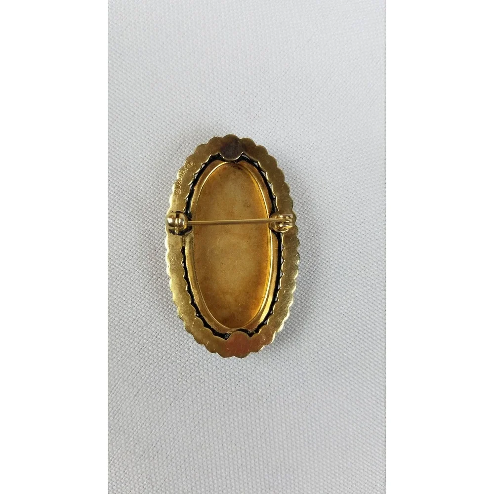 Vintage 1/20 12K gold filled brooch edge floral filigree